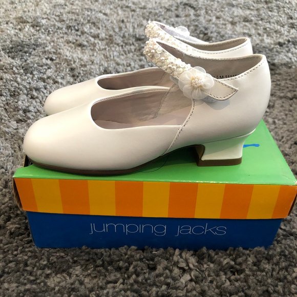 Girls Jumping Jacks White Leather Dress Shoes - Picture 4 of 4